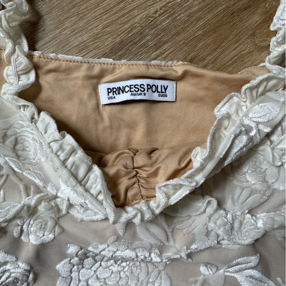 Princess Polly Cream Floral Ruffle Top - Picture 2 of 4